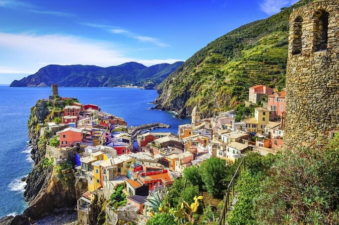 Cinque Terre Small Group or Private Day Tour From Florence - Key Points