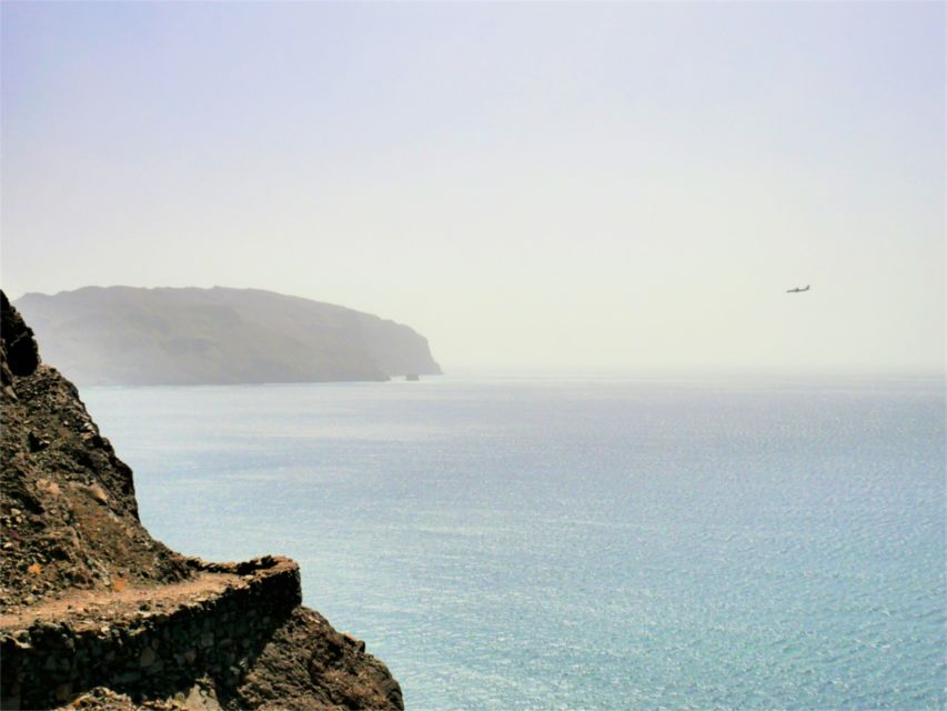 Coastal Hike to the Lighthouse - Key Points