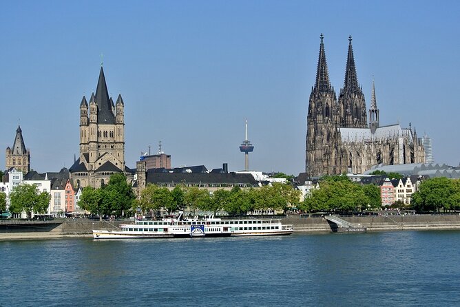 Cologne Private Sightseeing Day Trip From Amsterdam - Customer Reviews and Ratings