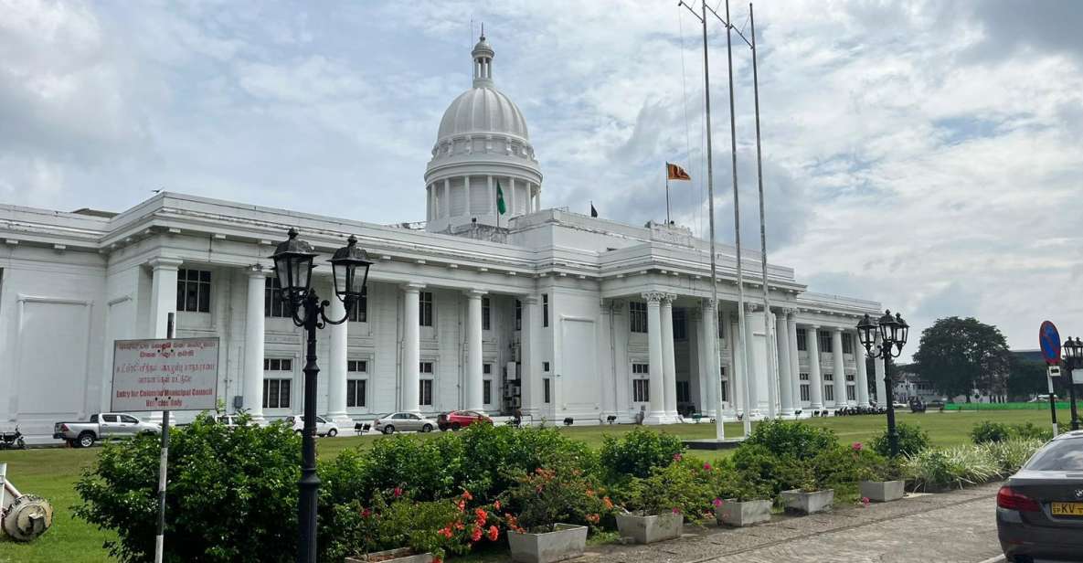 Colombo: Guided City Tour With Entry Tickets - Key Points