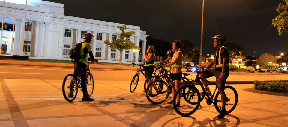 Colombo: Private Nighttime Biking Tour With Snacks - Key Points