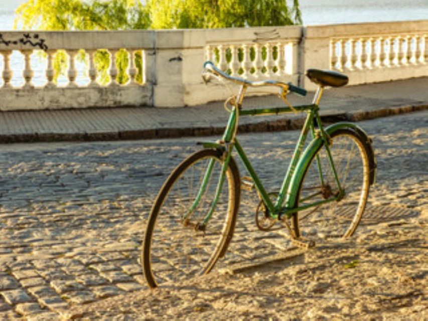 Colonia Del Sacramento: Adventure Sightseeing Bike Tour - Key Points