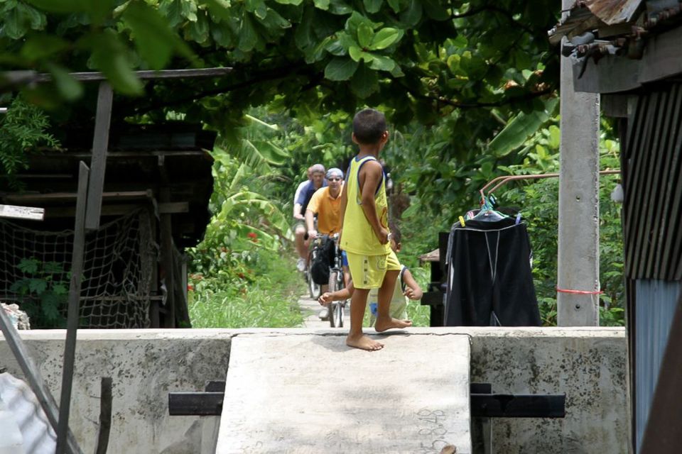 Colors Of Bangkok: 4-Hour Small Group Bike Tour - Key Points