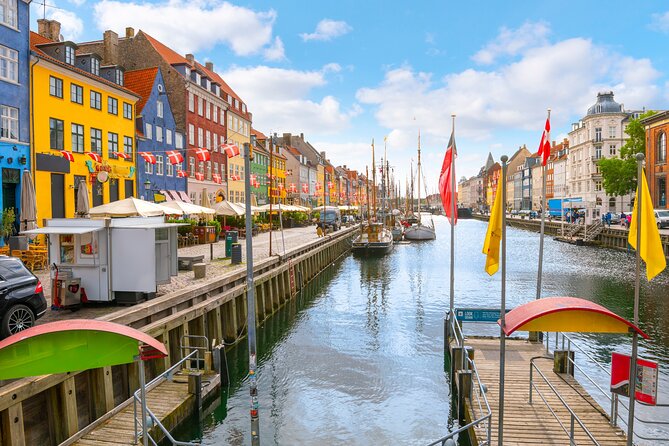 Copenhagen Old Town, Nyhavn, Canal Walking Tour & Christiana - Key Points