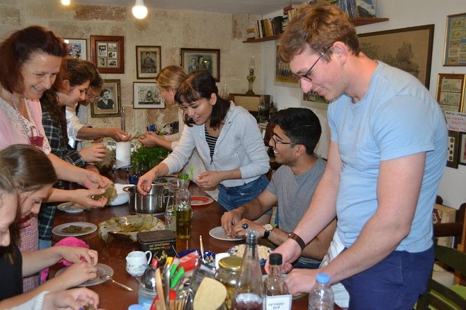 Cretan Cooking Class and Dinner: Evening in a Rethymno Home - Just The Basics