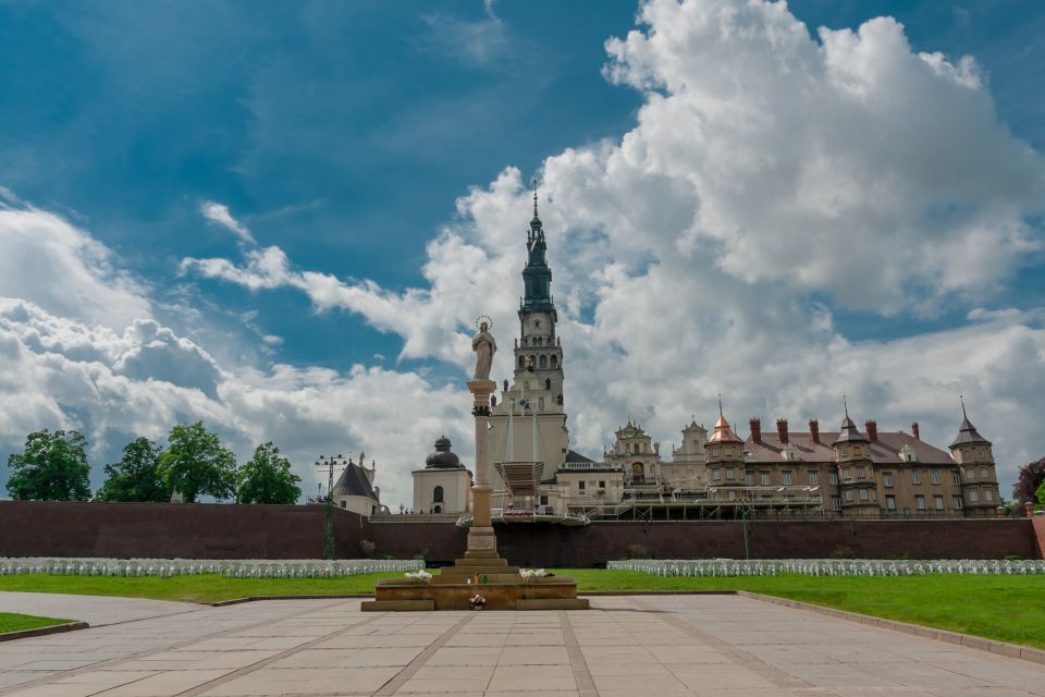 Czestochowa: Jasna Góra Monastery Full–Day Tour From Krakow - Key Points