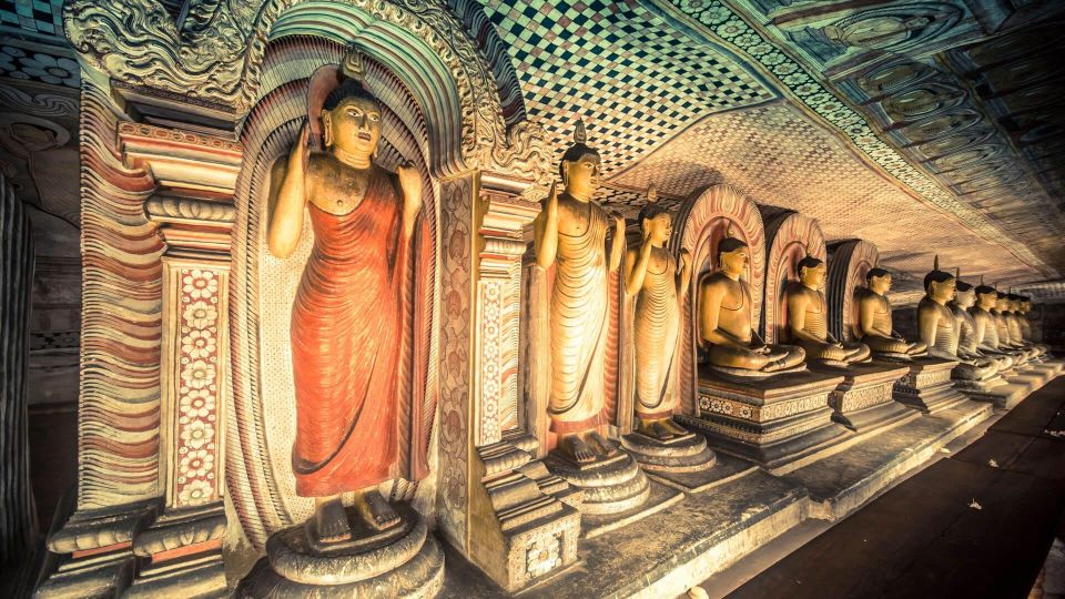 Dambulla TukTuk Cave Temple Tour 2hr Budget Tour - Key Points