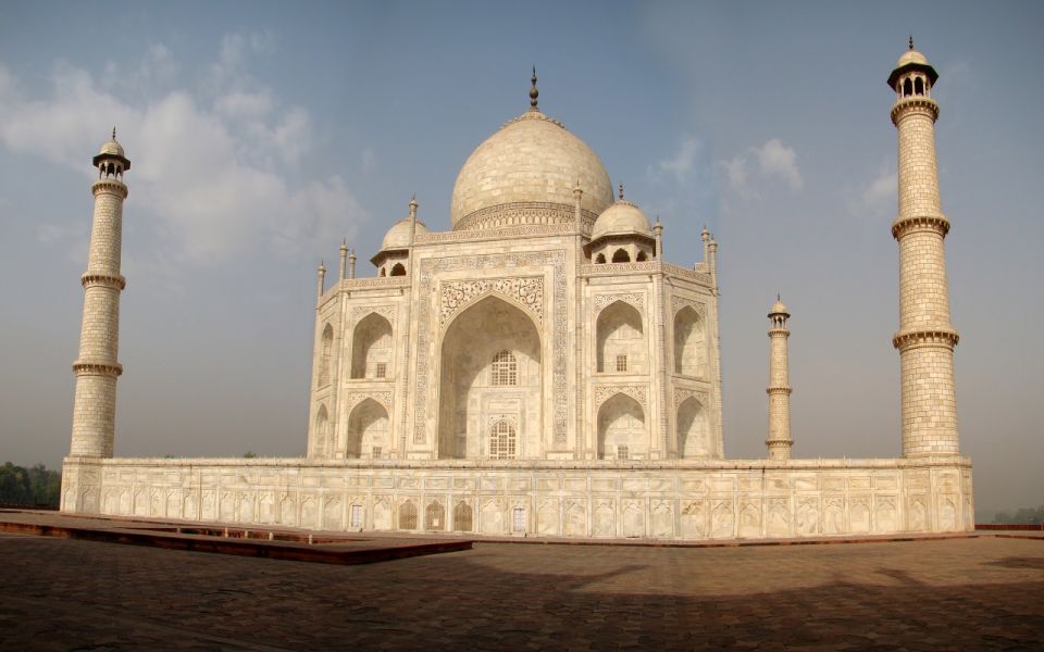Delhi: Taj Mahal & Agra Fort Tour by Gatimaan Exprass Train - Key Points