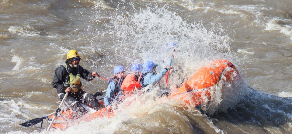 Denali, Alaska: Canyon Wave Raft Class III-IV Paddle/Oar - Key Points