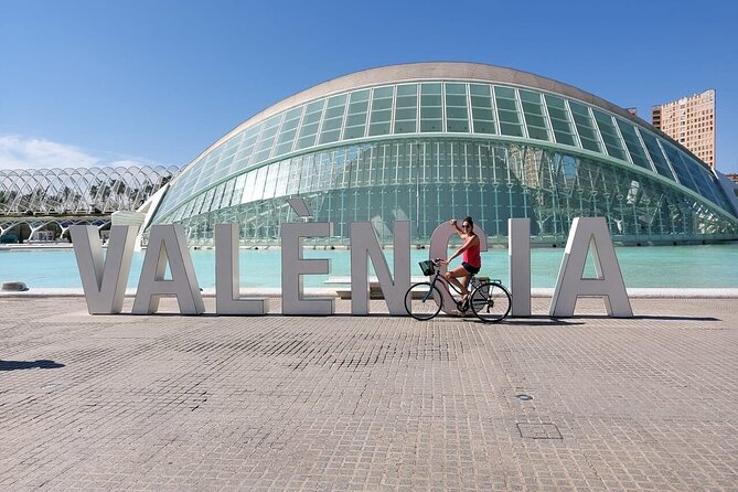 Discover Valencia Bike Tour - City Center Meeting Point - Just The Basics