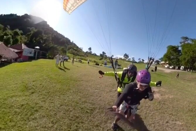 Double Paragliding Flight in Niteroi - Key Points