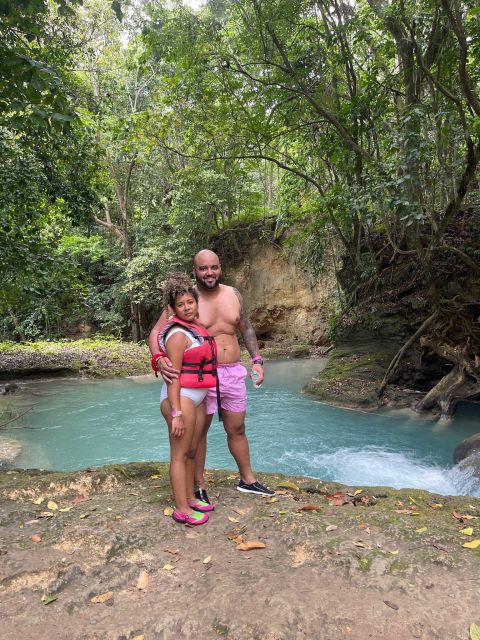 Dunn's River Falls and River Tubing Private Tour - Just The Basics