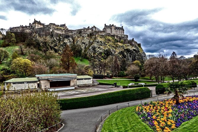 Edinburgh Castle Guided Tour - Tickets Included - Key Points