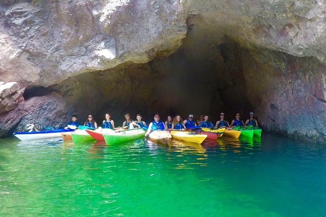 Emerald Cove Kayak Tour - Self Drive - Just The Basics