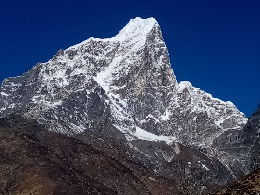 Everest Base Camp Trek With Gokyo Lake 15 Days - Key Points