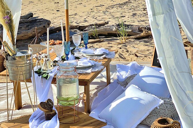 Experience a Luxurious and Unique Beach Picnic Near Tamarindo - Key Points