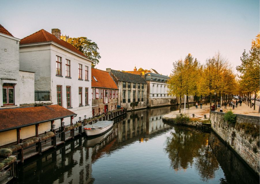 Experience the Best of Bruges on Private Tour With Boat Ride - Key Points