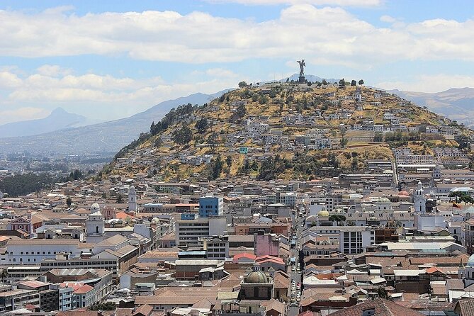 Explore Old Town Quito: Sightseeing, Food, Culture Small Group Walking Tour - Tour Highlights and Itinerary