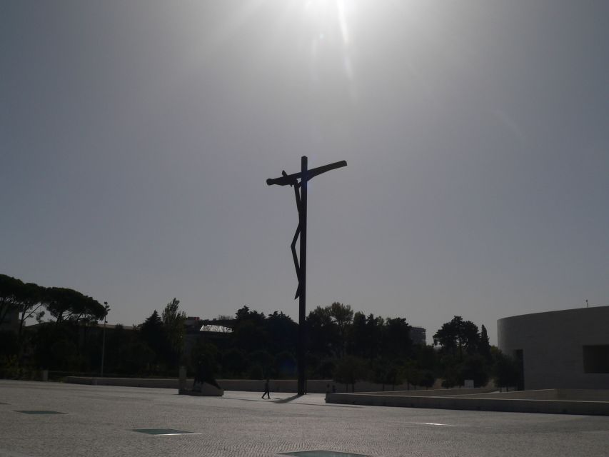 Fatima Sanctuary and Little Shepherds Village, 5H Tour - Key Points