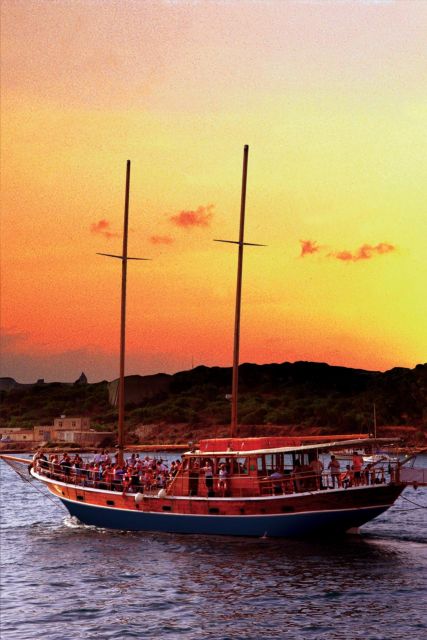 Fernandes Sunset Cruise Including Dinner With Open Bar - Just The Basics