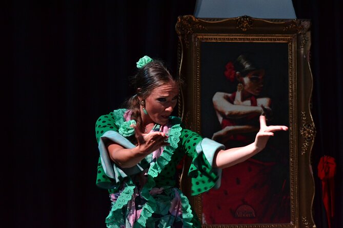 Flamenco Show in the Center of Granada - Key Points