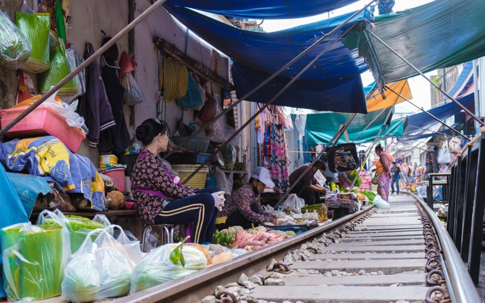 Floating Market Private Tour From Bangkok With Lunch - Key Points