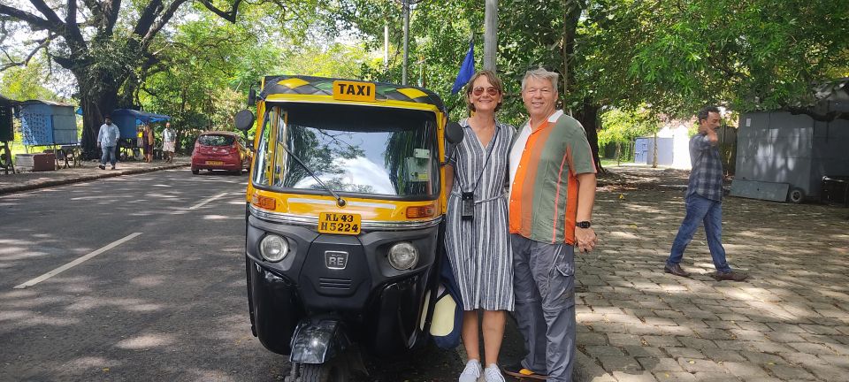 Fort Kochi Sightseeing on Tuk Tuk / Car & Backwater Kayaking - Key Points