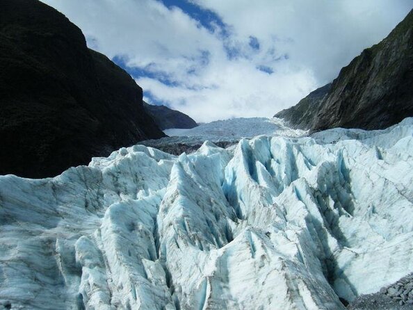 Franz Josef Glacier and Snow Landing (Allow 20 Minutes - Departs Franz Josef) - Key Points