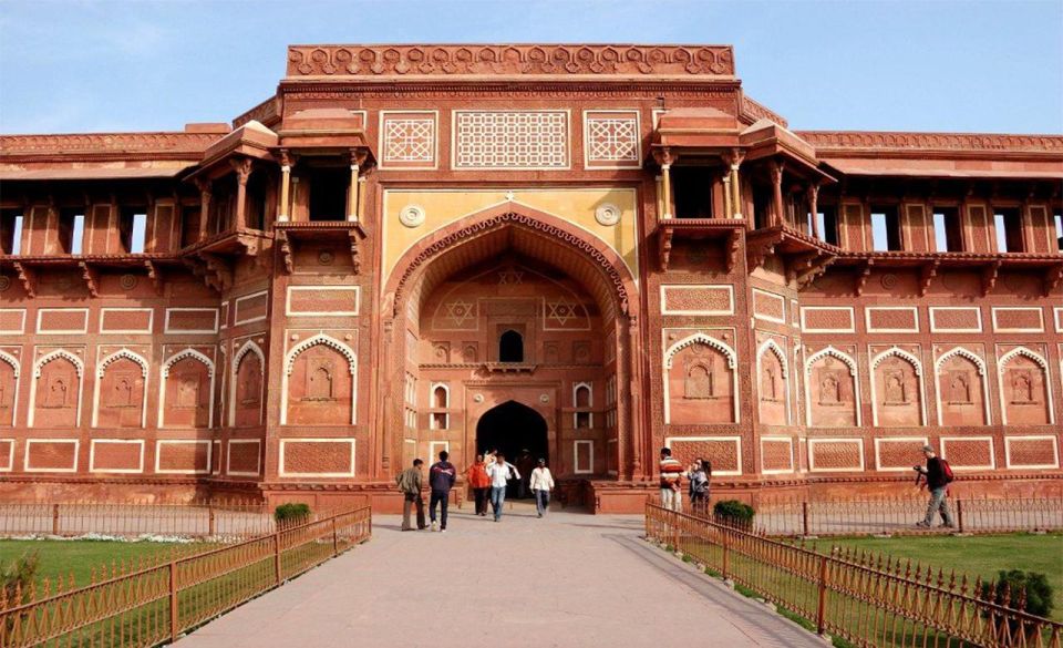 From Ahmedabad: Taj Mahal and Agra Fort Tour With Flight - Key Points