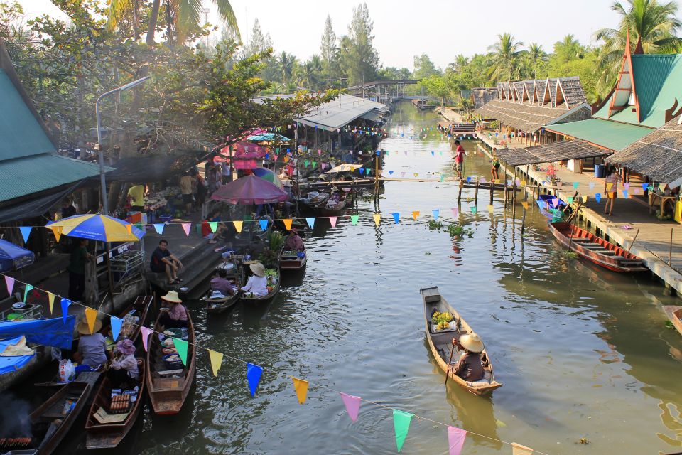 From Bangkok: Thaka Floating Market - Key Points