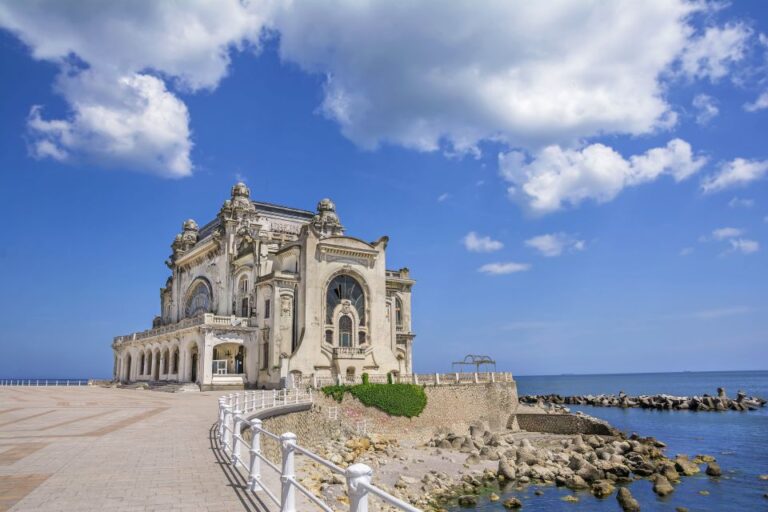 From Bucharest: Constanta and Mamaia Day Trip