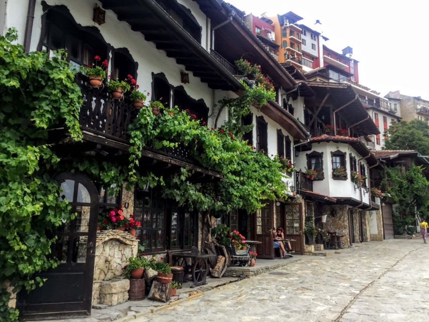 From Bucharest: Private Guided Tour to Veliko Tarnovo - Booking Information