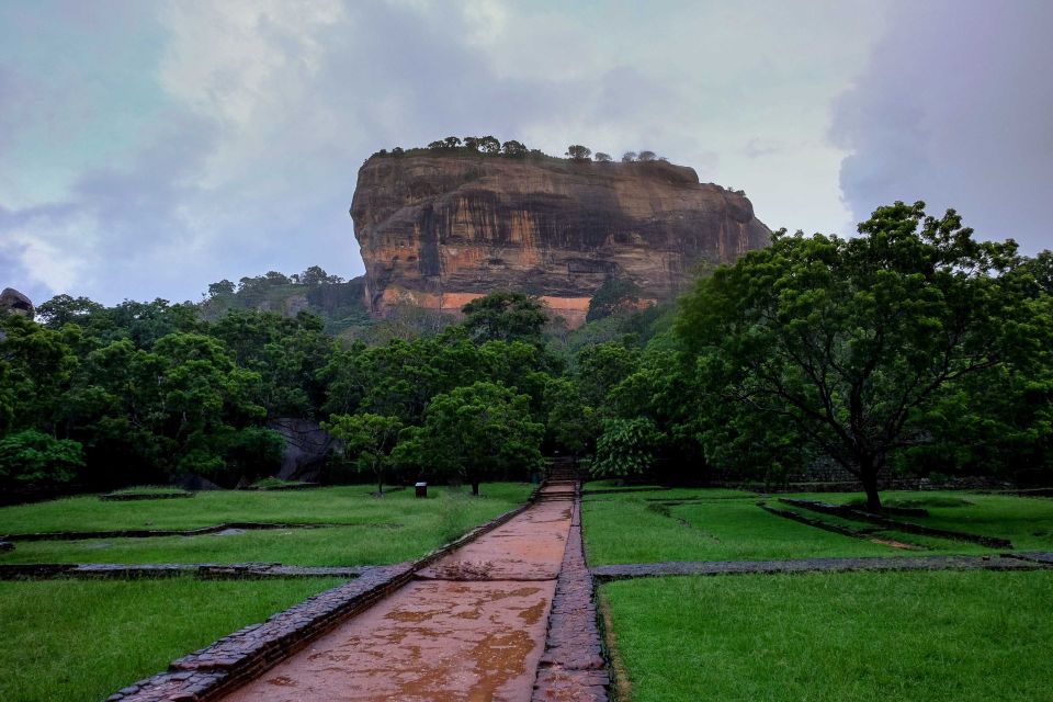 From Colombo: All Inclusive Sigiriya and Dambulla Tour - Key Points