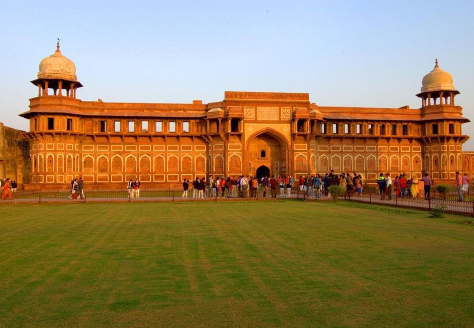 From Delhi : 3-days Delhi Agra Jaipur Tour by Car - Key Points