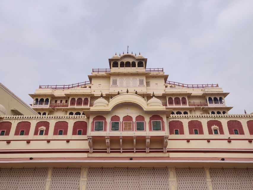 From Delhi: Amer Fort & Jaipur City Tour By Superfast Train - Key Points