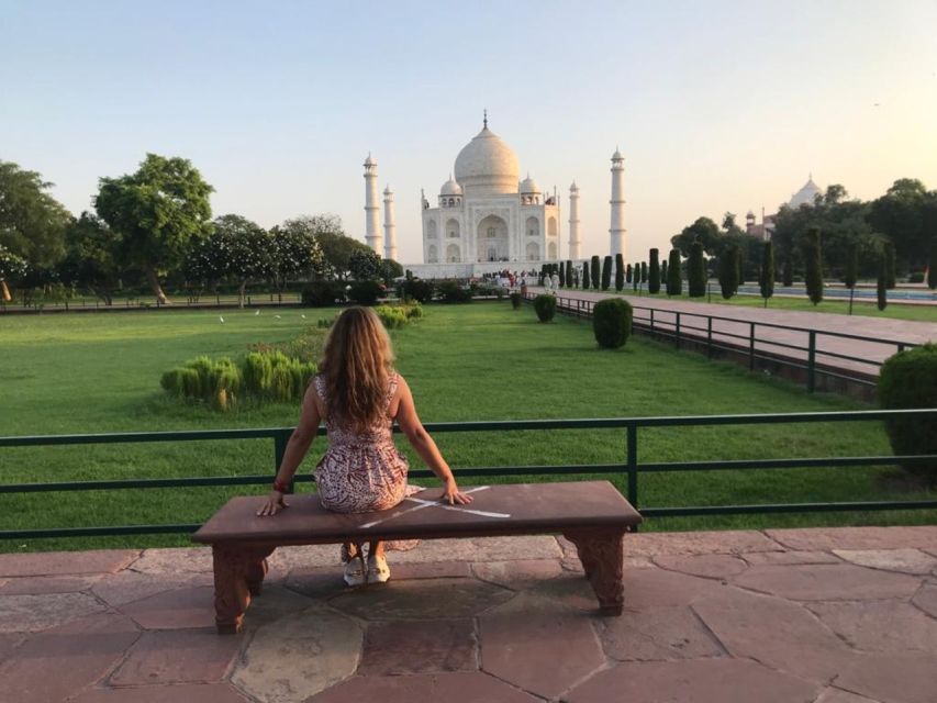 From Delhi: Private Agra Day Trip With Taj Mahal and Lunch - Key Points