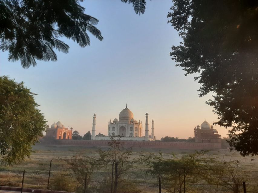 From Delhi- Same Day Agra Taj City Tour By Superfast Train - Key Points
