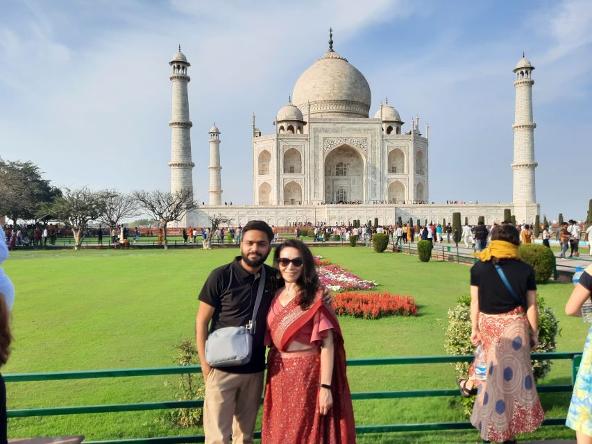 From Delhi: Taj Mahal & Agra Day Trip by Gatimaan Train - Key Points