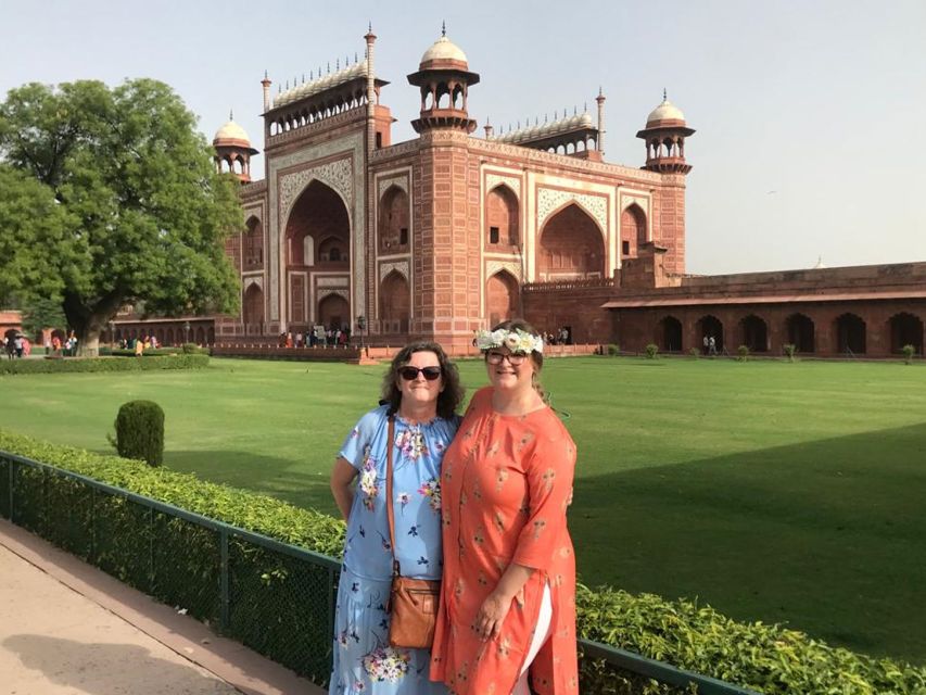 From Delhi: Taj Mahal & Agra Fort Tour With Airport Transfre - Key Points