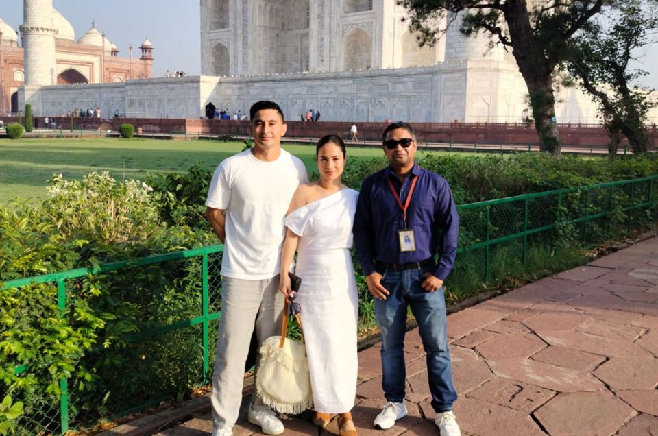 From Delhi: Taj Mahal Sunrise & Agra Fort Tour By Car - Key Points