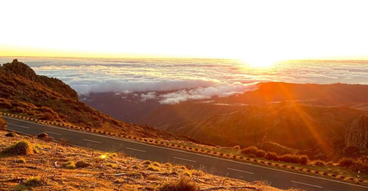 From Funchal: Pico Do Arieiro to Pico Ruivo Sunrise Hike - Key Points