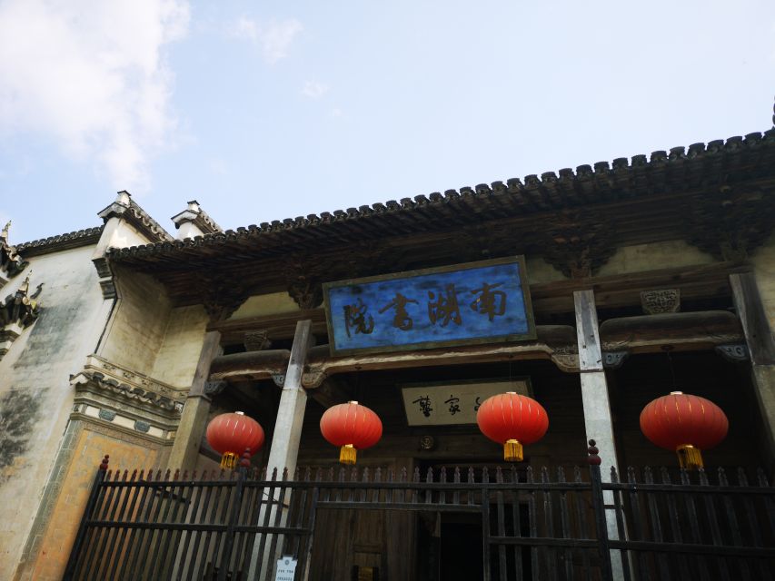 From Huangshan City: Half Day Tour to Hongcun Village - Just The Basics