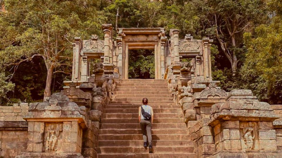 From Kandy: Panduwasnuwara & Yapahuwa Guided Tour - Key Points