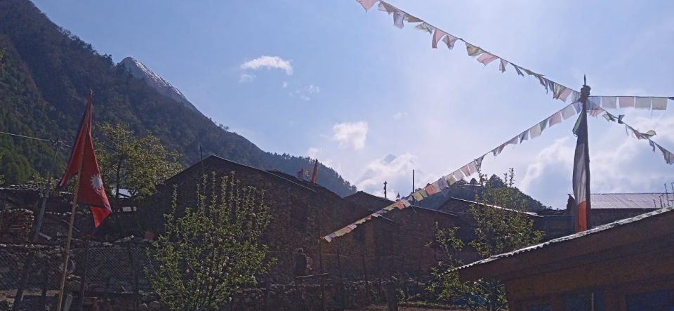 From Kathmandu: Short Manaslu Circuit Trek 10 Days - Key Points