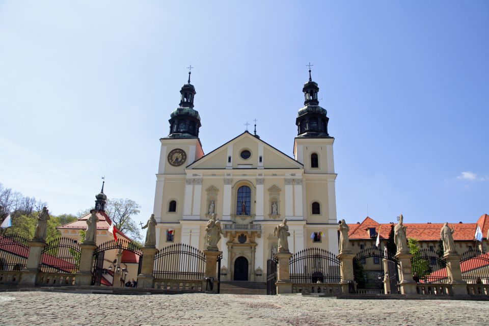 From Krakow: Wadowice Czestochowa Black Madonna - Key Points