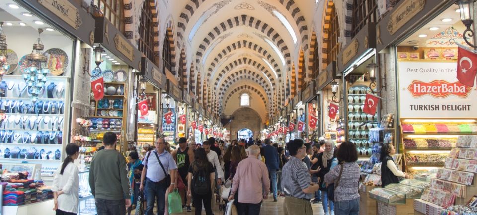 From Kusadasi: Istanbul Day Trip With Flights - Key Points