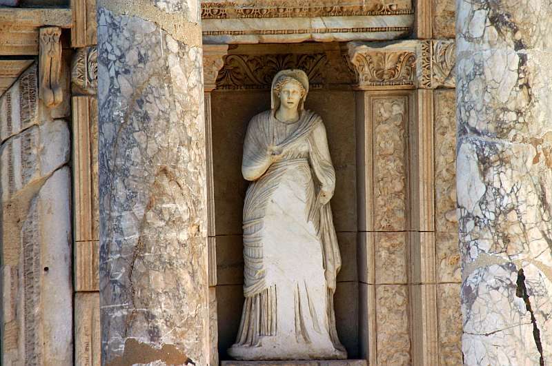 From Kusadasi or Izmir: Ephesus Private Tour - Key Points