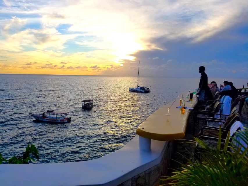 From Runaway Bay: Negril Beach and Rick's Cafe Trip by Van - Just The Basics