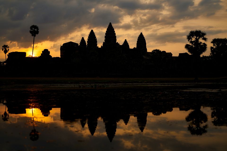 From Siem Reap: Angkor Wat Full-Day Private Tour & Sunrise - Key Points