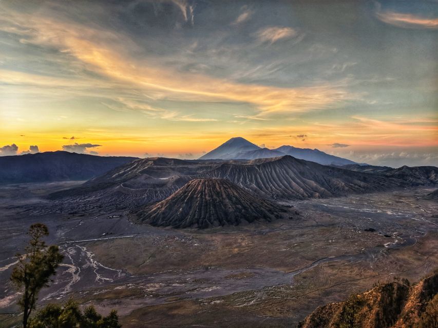 From Surabaya or Malang: Mount Bromo Sunrise 1-Day Trip - Key Points